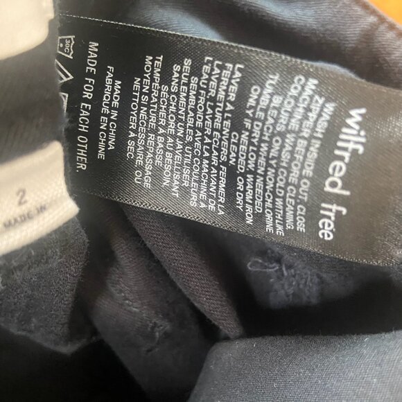 Aritzia Wilfred Free Modern Cargo Pants Black Pockets Straight Leg Sz 2 - Picture 6 of 6